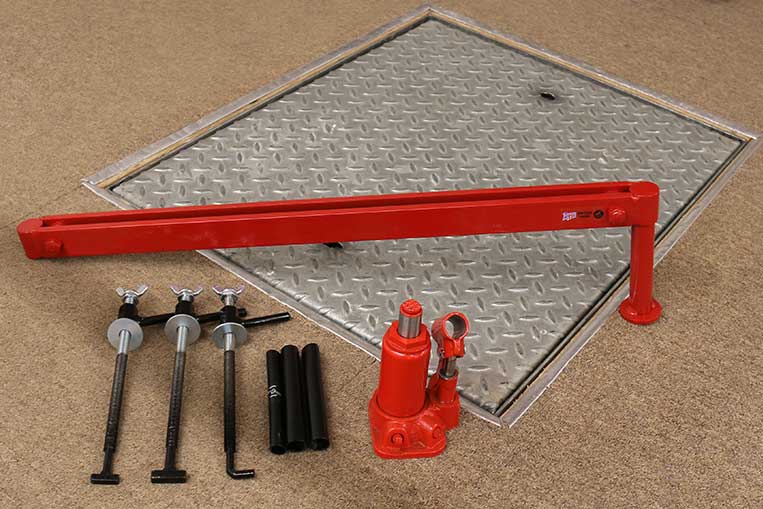 Hydraulic Manhole Seal Breaker set 