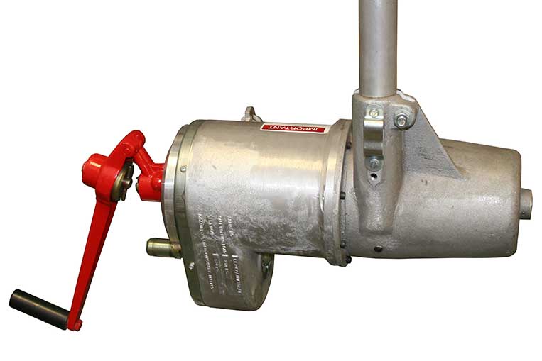 LLRTZ Winch with handle